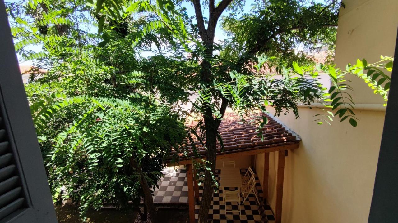 A Painter'S House In Plaka Apartamento Atenas Exterior foto