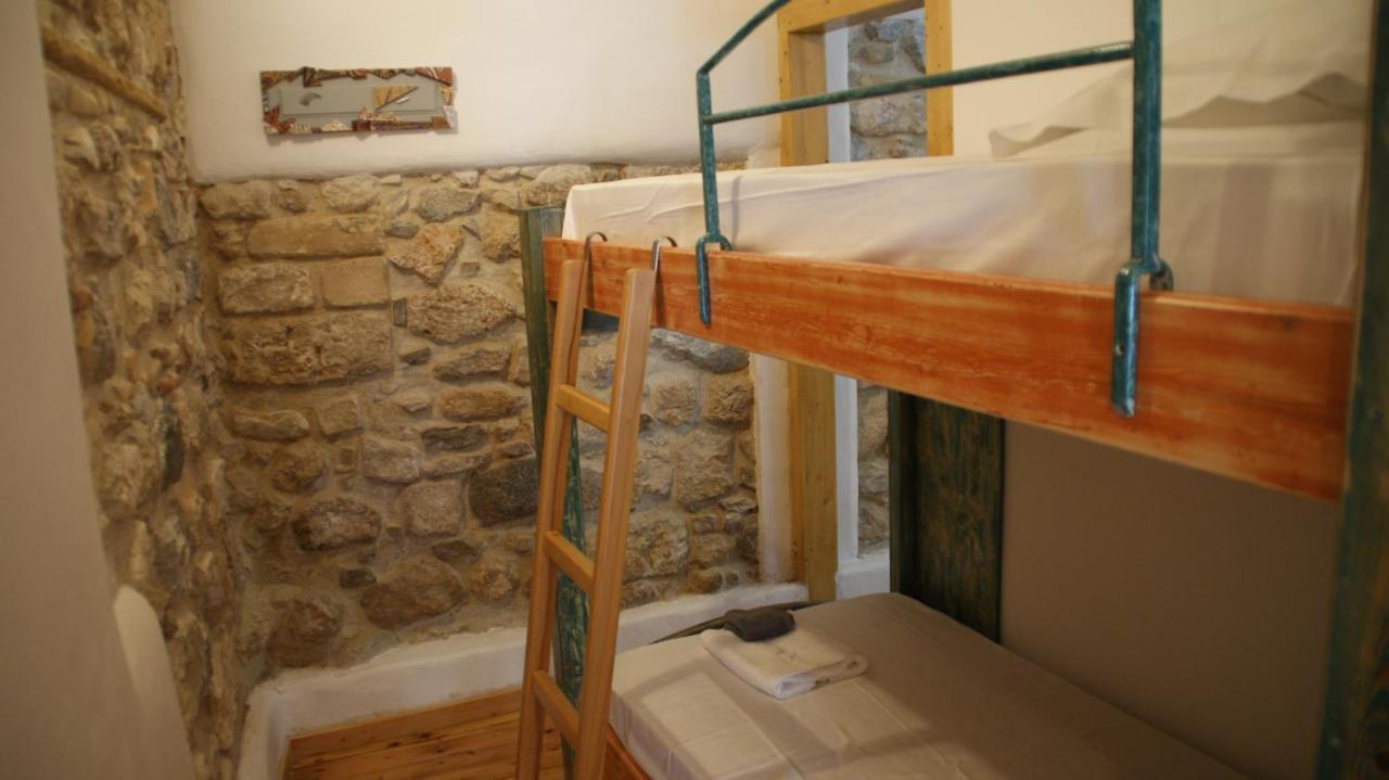 A Painter'S House In Plaka Apartamento Atenas Exterior foto