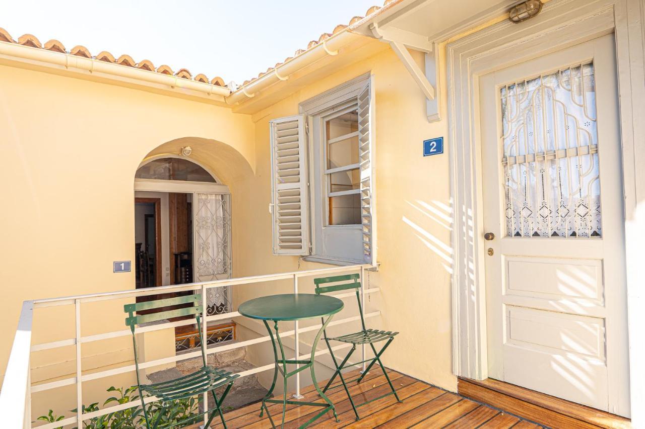 A Painter'S House In Plaka Apartamento Atenas Exterior foto